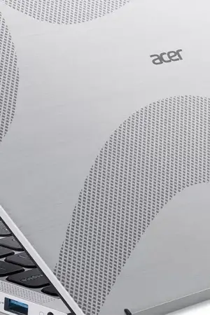 Acer Aspire Lite AL14-51M-364B featured view showing the lightweight and portable design of the laptop